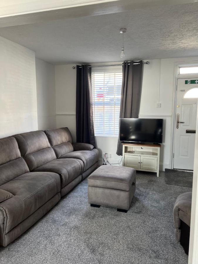 Crown Road Apartment Sittingbourne Exterior foto