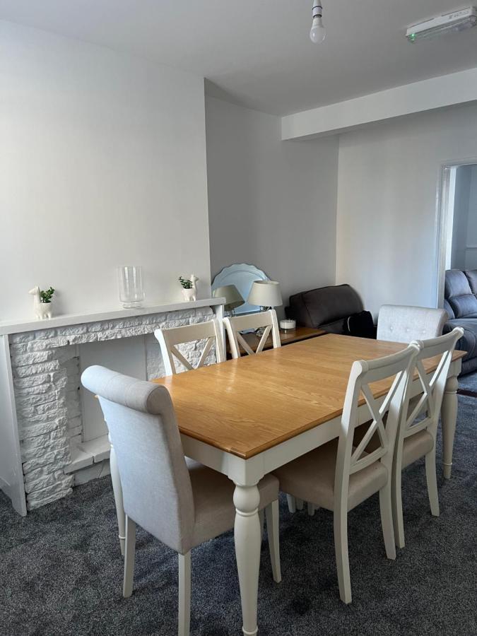 Crown Road Apartment Sittingbourne Exterior foto